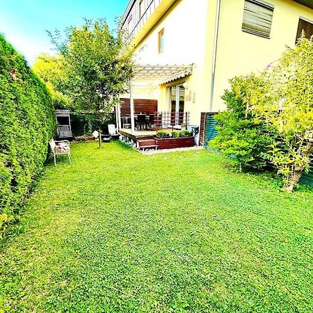 Schoene Wohnung Mit Eigenen Eingang Und Terrasse Gosseling Dış mekan fotoğraf