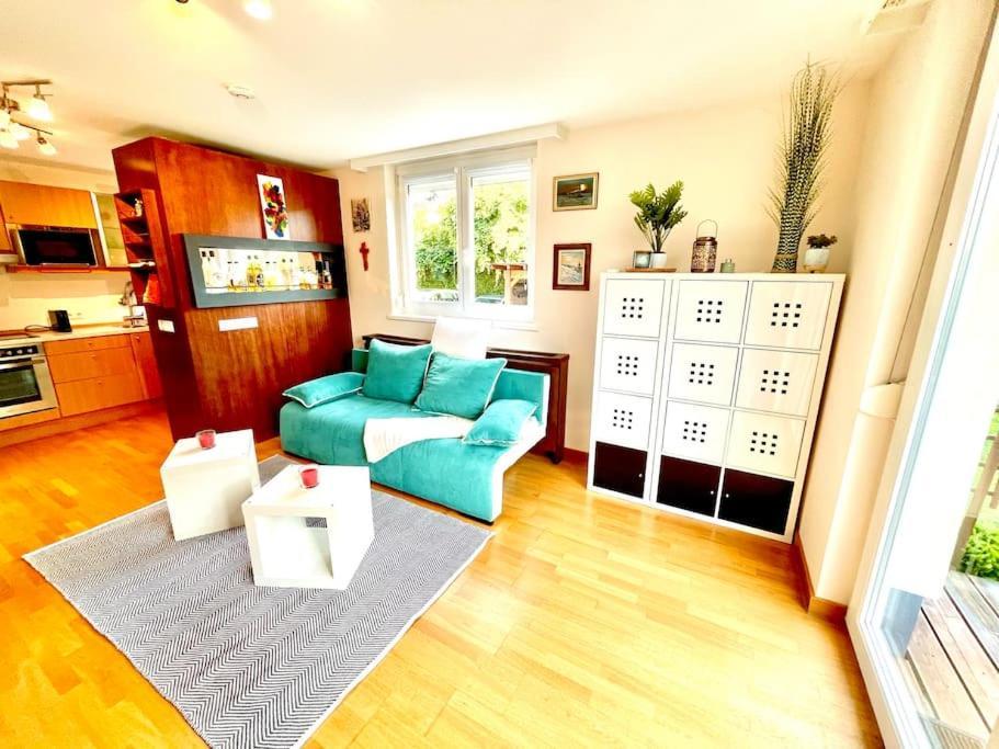 Schoene Wohnung Mit Eigenen Eingang Und Terrasse Gosseling Dış mekan fotoğraf